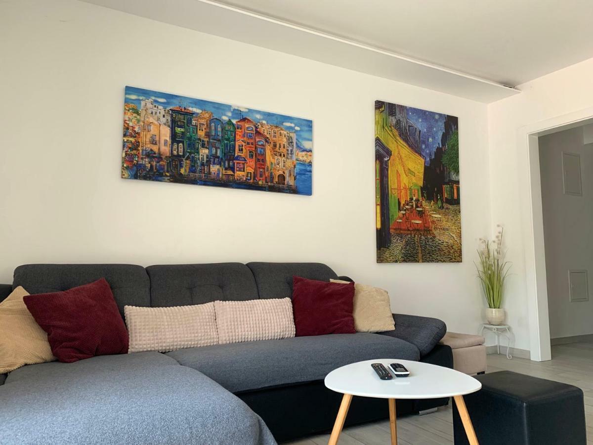 Apartments Danica Промайна Екстер'єр фото